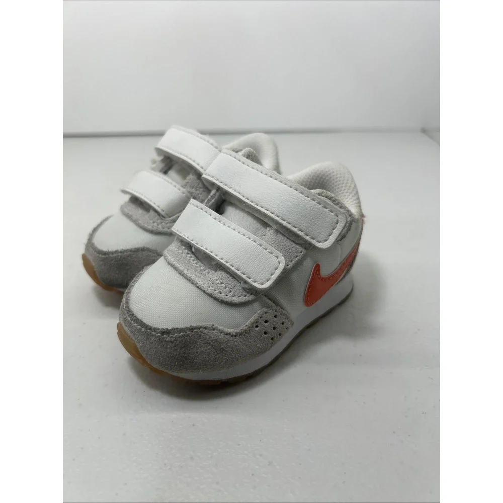 Nike MD Valiant Sneakers Toddler‎ Size 2C White Orange CN8560-103